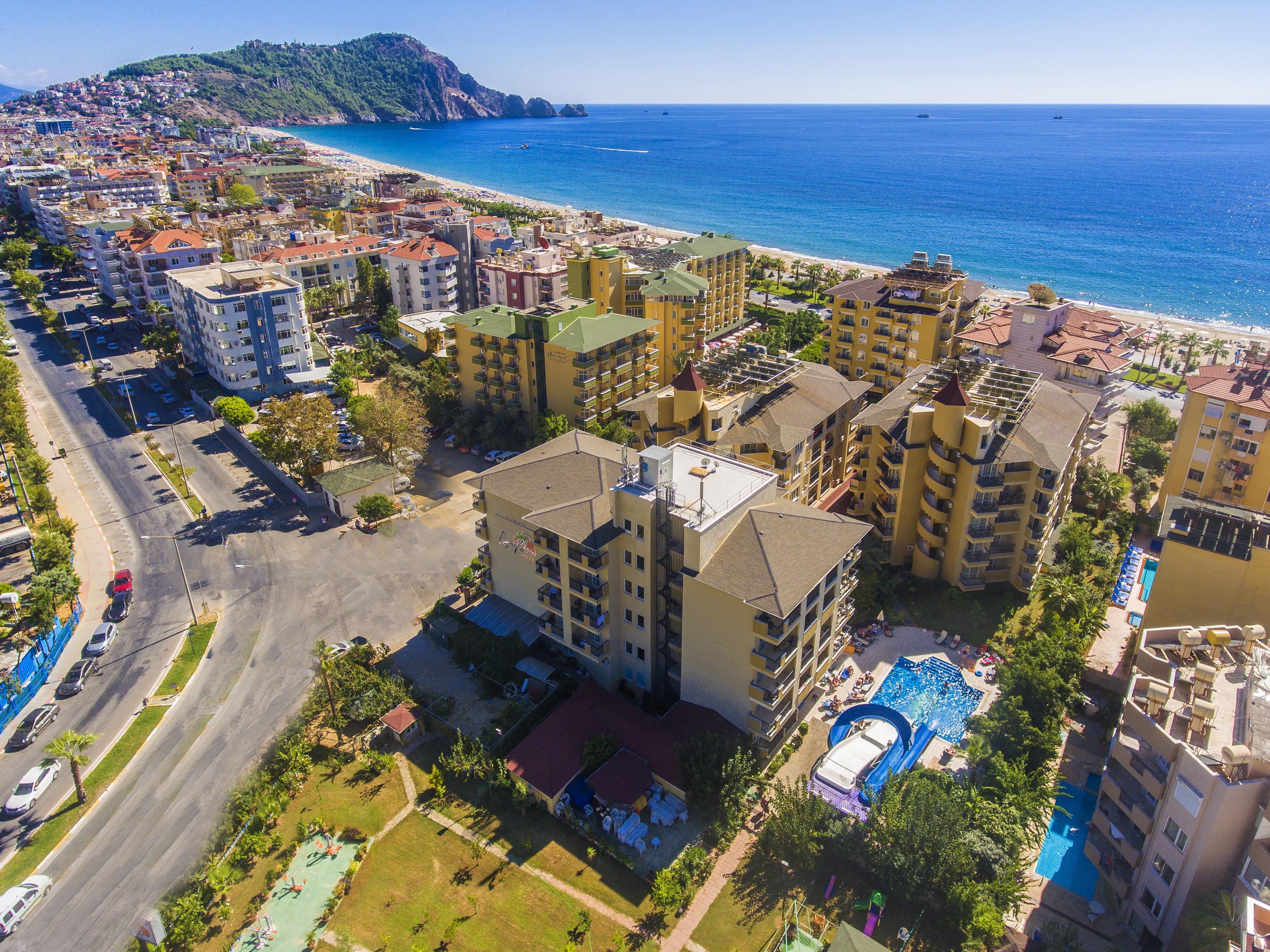 Kleopatra Royal Palm Ferieanlegg Alanya